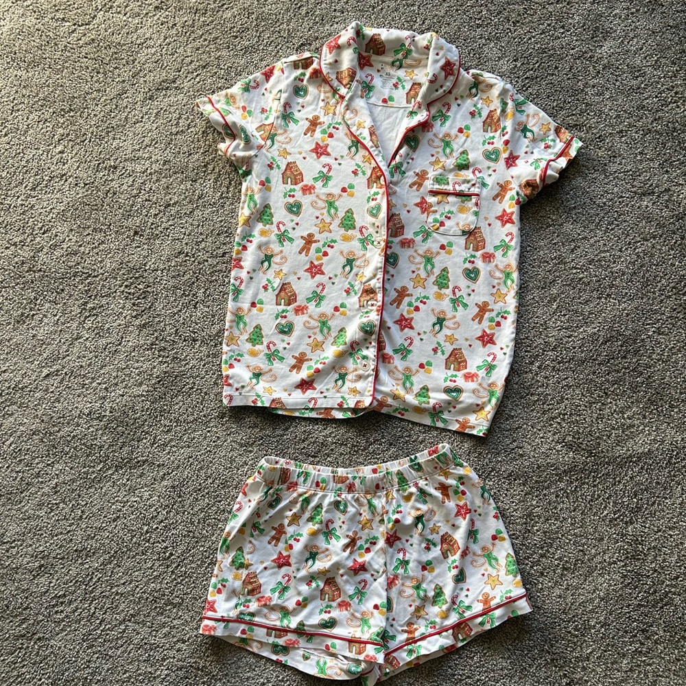 Roller Rabbit Gingerbread Party Pj Set - Picture 3 of 4